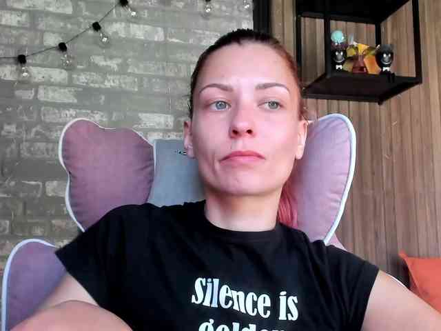 karo131324 webcam