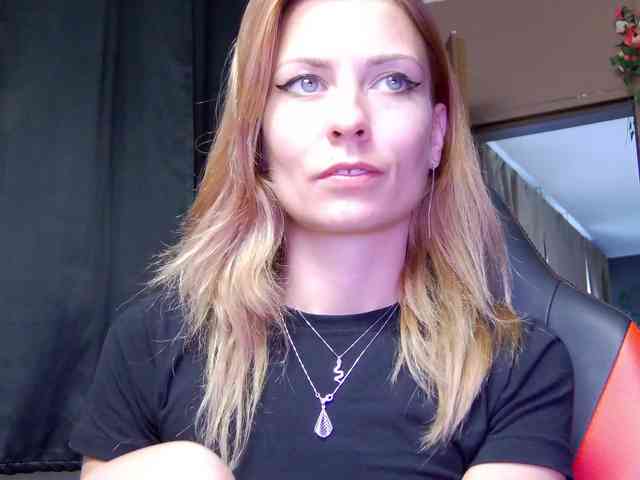 karo131324 webcam