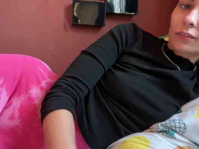 karo131324 webcam