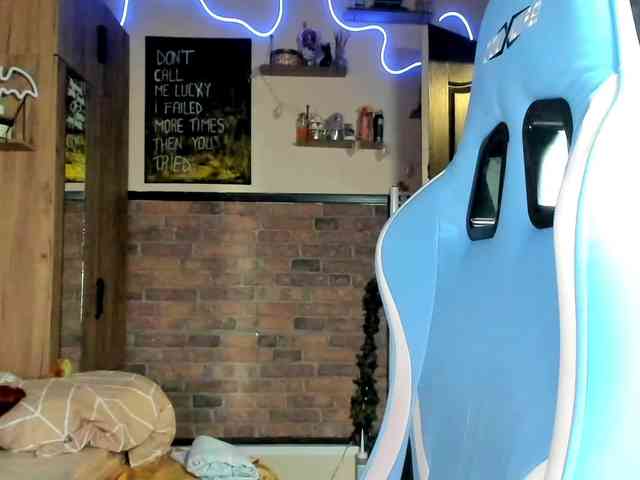 karo131324 webcam
