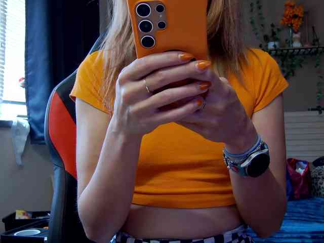 karo131324 webcam