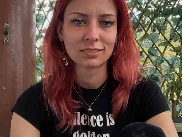 karo131324 webcam