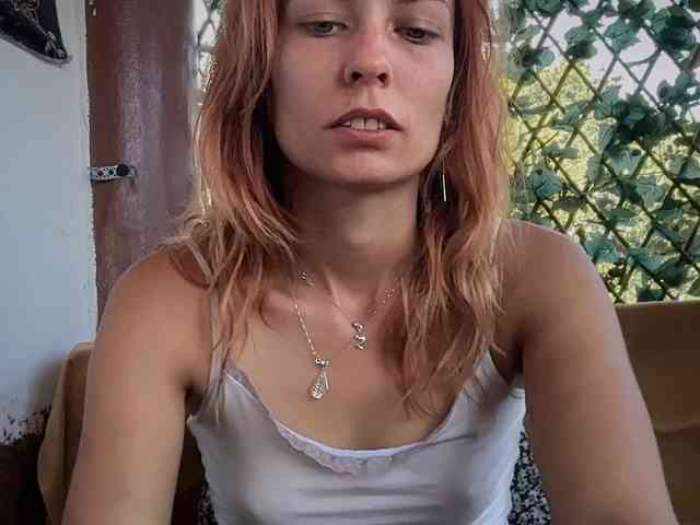 karo131324 webcam