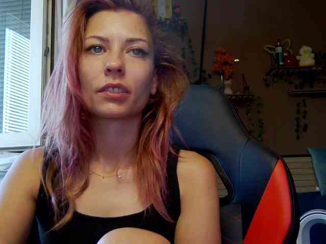 karo131324 webcam