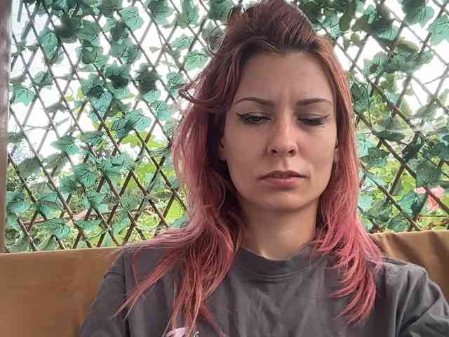 karo131324 webcam