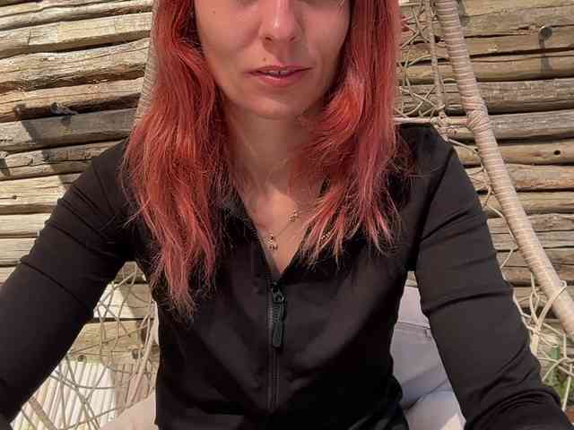 karo131324 webcam
