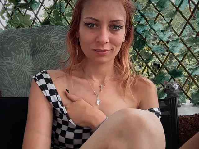 karo131324 webcam