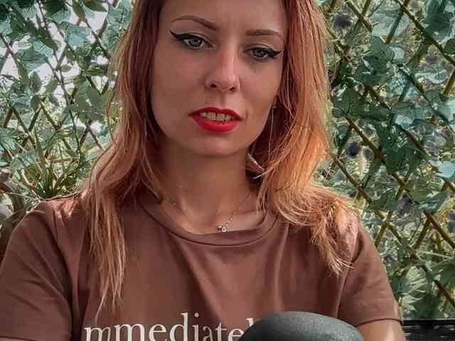 karo131324 webcam