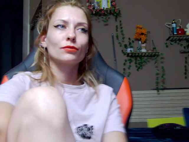 karo131324 webcam