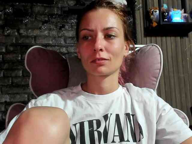 karo131324 webcam