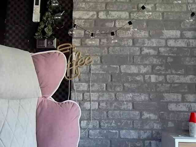 karo131324 webcam
