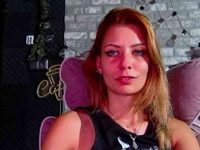 karo131324 webcam