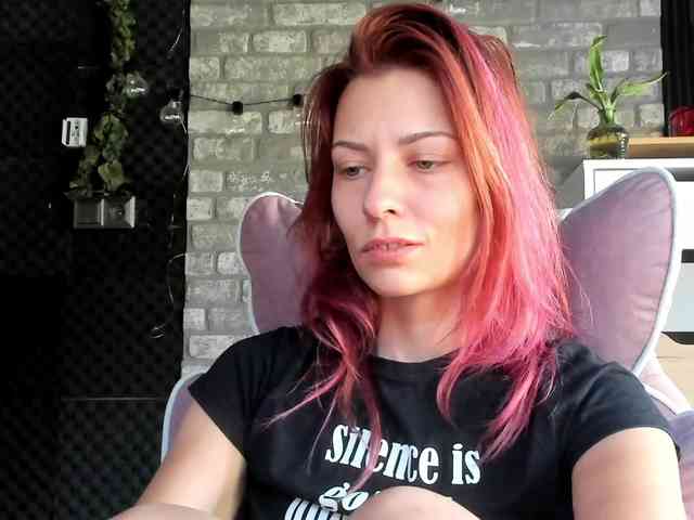 karo131324 webcam