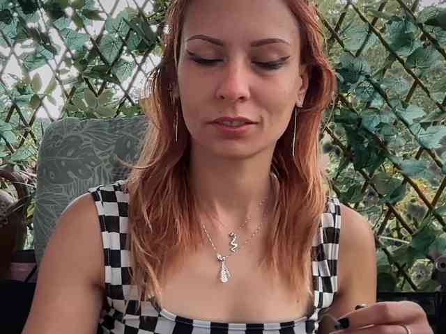 karo131324 webcam
