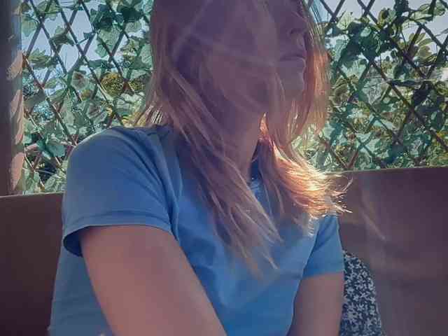 karo131324 webcam