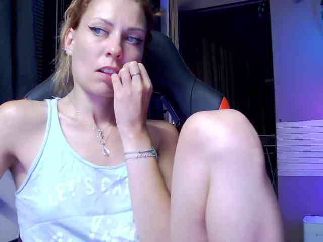 karo131324 webcam