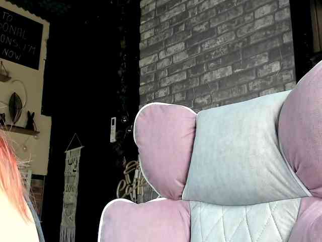 karo131324 webcam