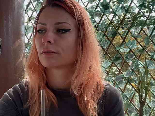 karo131324 webcam