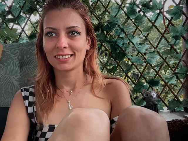 Modella: karo131324