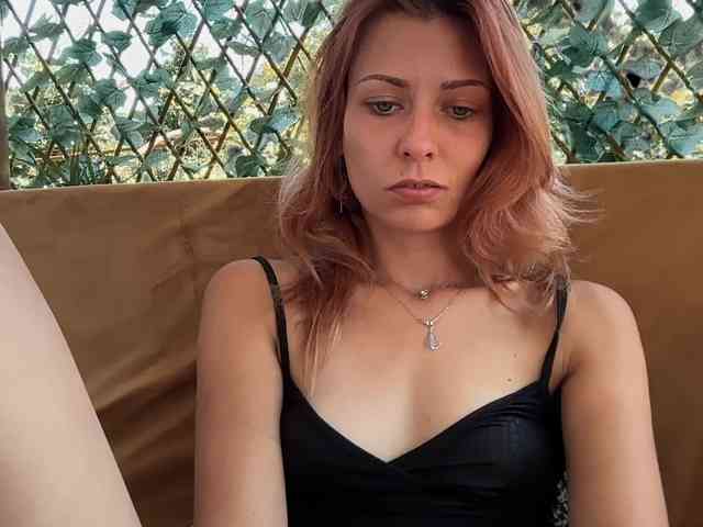 karo131324 webcam