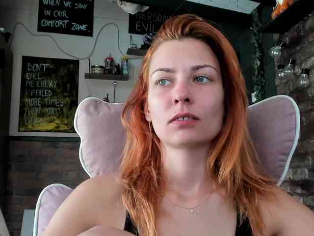 karo131324 webcam