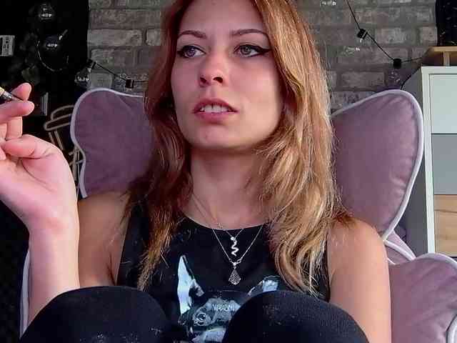 karo131324 webcam