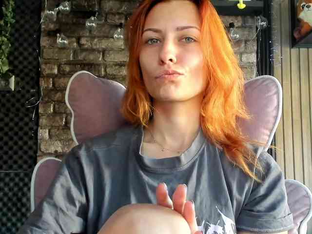 karo131324 webcam