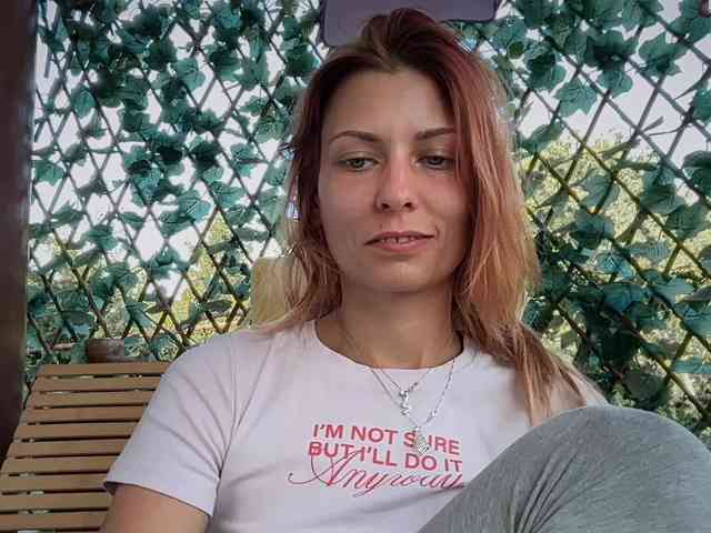 karo131324 webcam