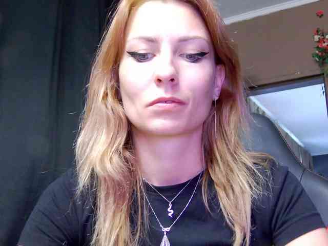 karo131324 webcam
