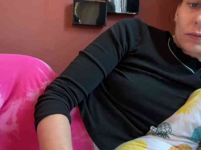 karo131324 webcam