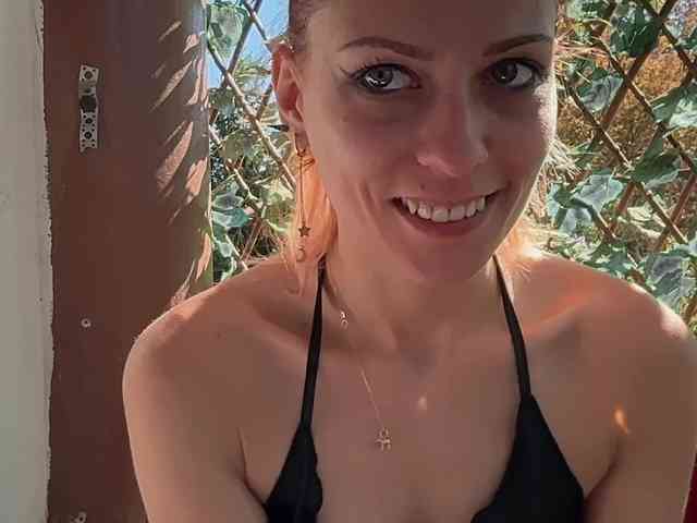 karo131324 webcam