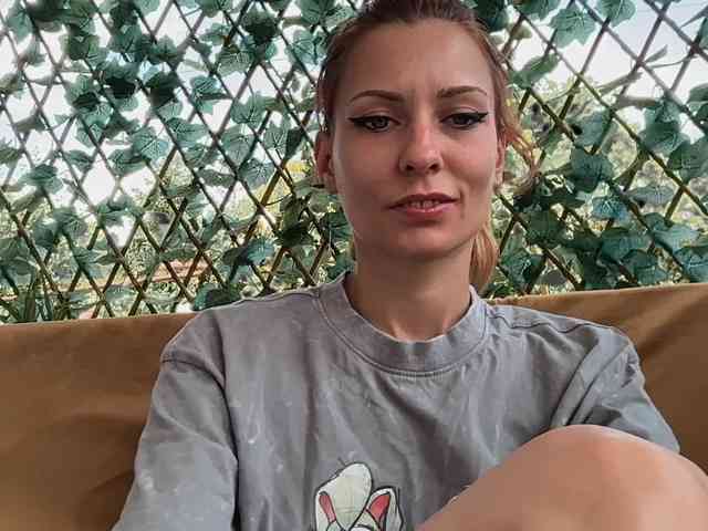 karo131324 webcam