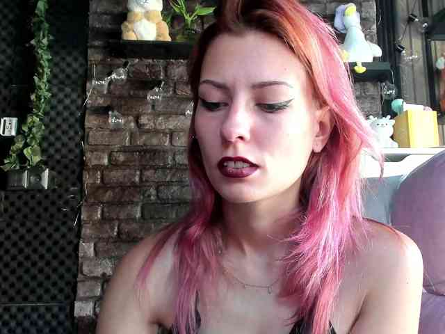 karo131324 webcam