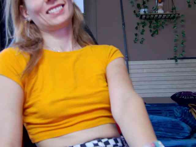 karo131324 webcam
