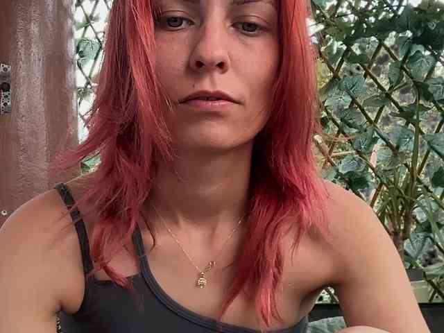 karo131324 webcam
