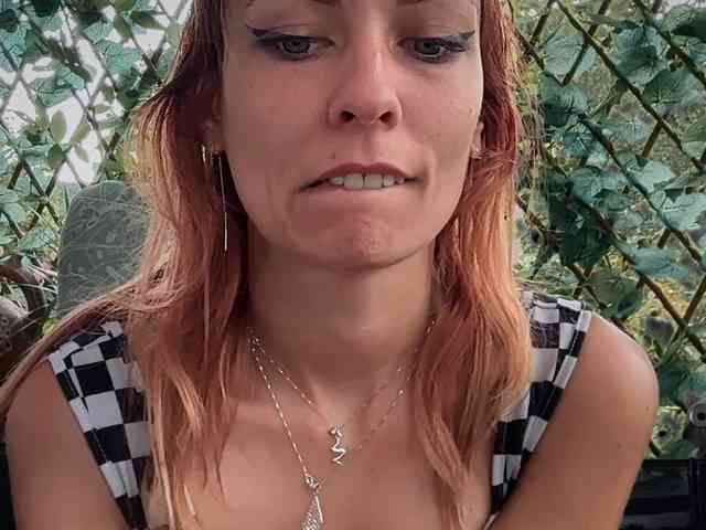 karo131324 webcam