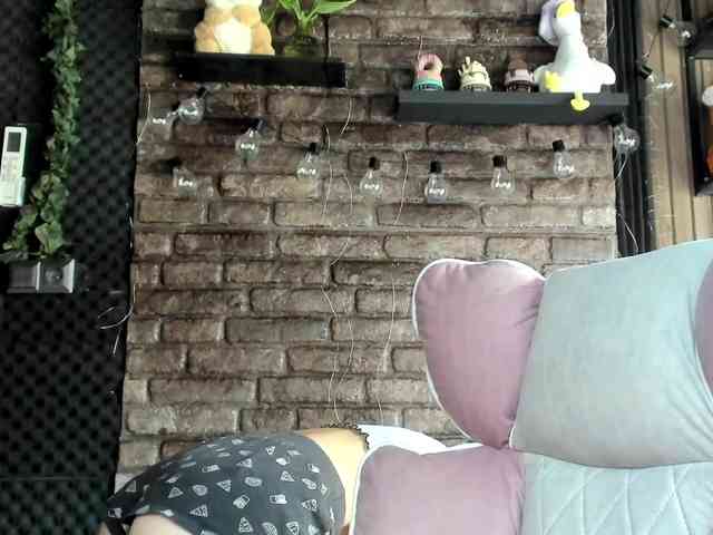 karo131324 webcam