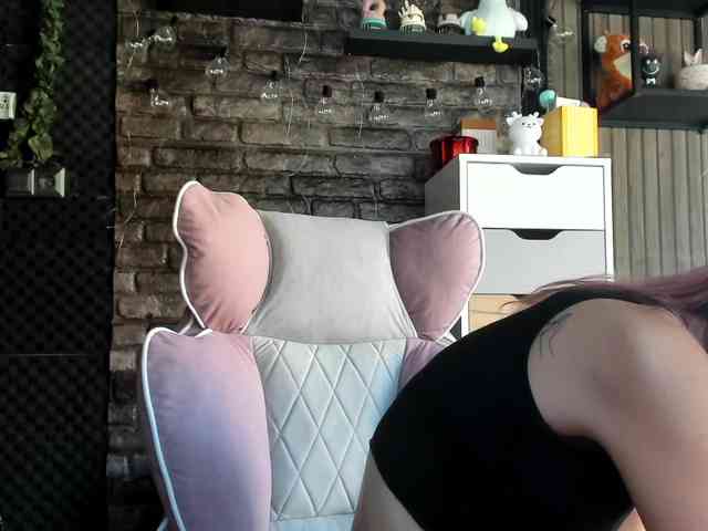 karo131324 webcam