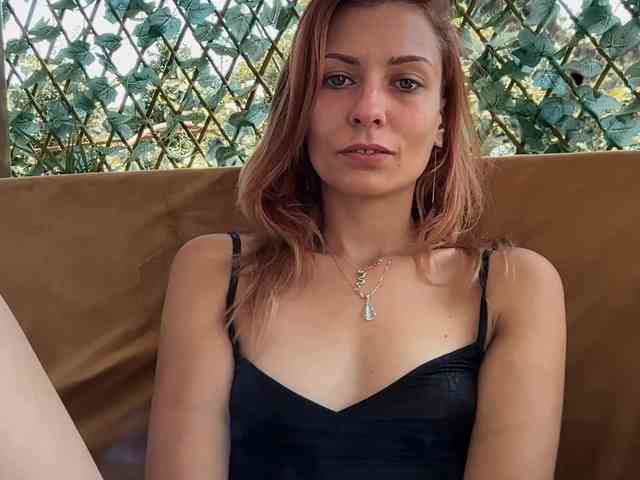 karo131324 webcam