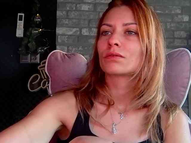 karo131324 webcam