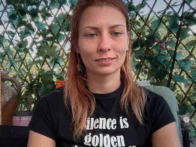karo131324 webcam