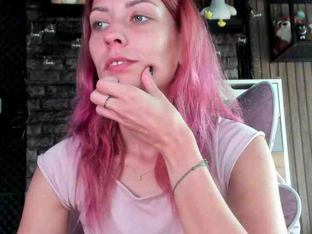 karo131324 webcam