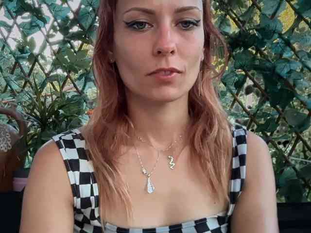 karo131324 webcam