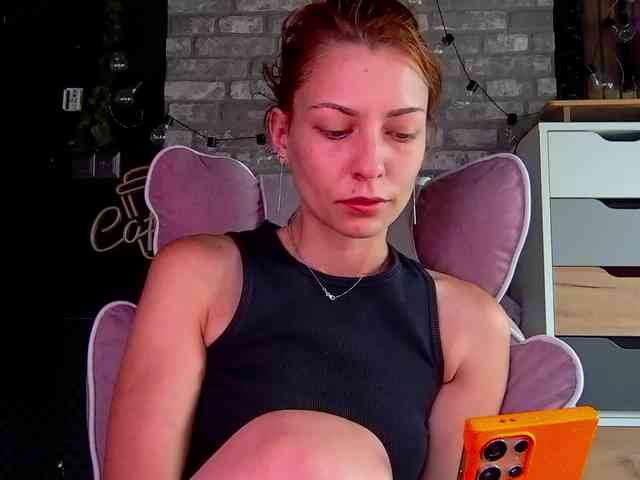 karo131324 webcam