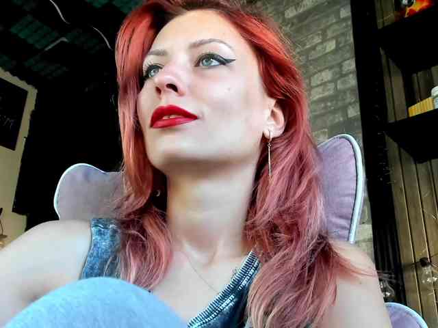 karo131324 webcam