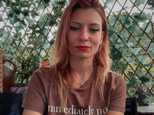 karo131324 webcam