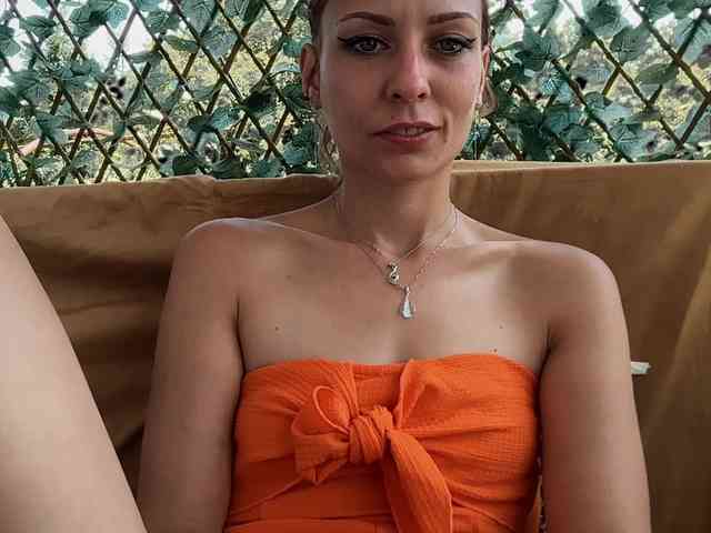 karo131324 webcam