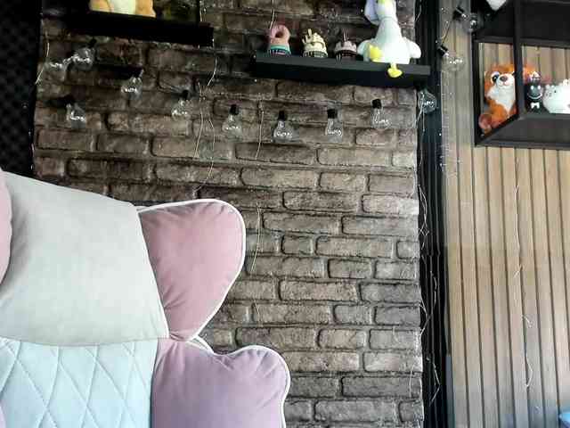 karo131324 webcam