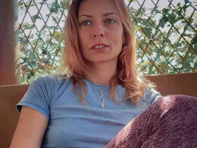 karo131324 webcam