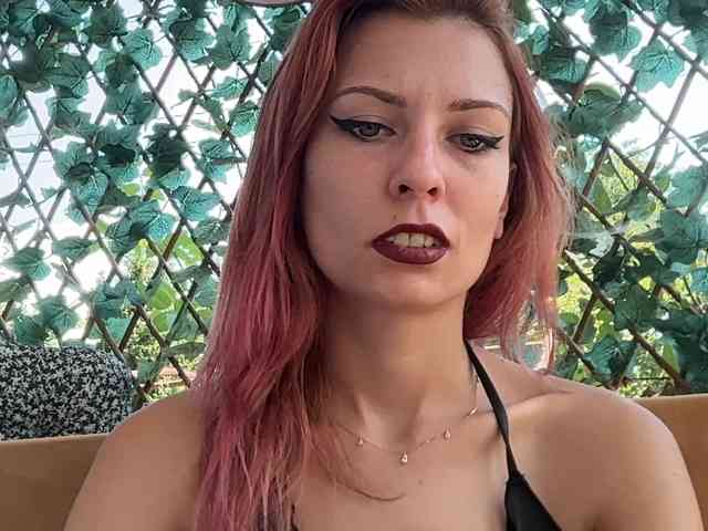karo131324 webcam
